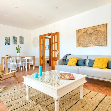 Villa Arenal By Es Mercadal
